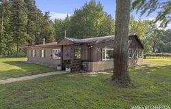 17401 Taft Road, Spring Lake, MI 49456