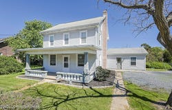 1131 E Lizard Creek Road, Lehighton, PA 18235