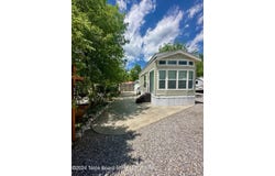 548 OXBOW DR, Thayne, WY 83127