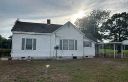 2412 Indian Branch Rd, Darlington, SC 29532