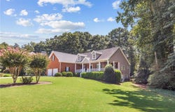 2620 Democracy Drive, Buford, GA 30519