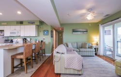 208 43rd Street, Ocean City, NJ 08226