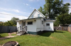 423 Pierce Street, Plymouth, IN 46563-2609