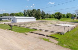 33rd Street SE, Mason City, IA 50401