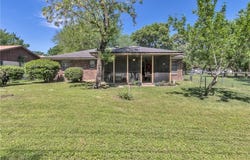 3210 Sandpiper Circle, Bryan, TX 77802
