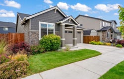 21170 Thomas Drive, Bend, OR 97702