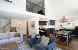 20 Hillside Ln, Sheffield, MA 01222