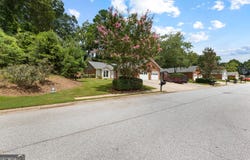 195 Garden, Fayetteville, GA 30215