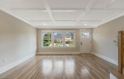 7 Mastogen Dr, Somerville Boro, NJ 08876-1561