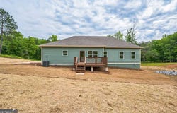 122 Long Shoals, Eatonton, GA 31024