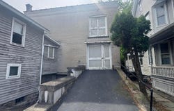 1804 N Main Avenue, Scranton, PA 18508