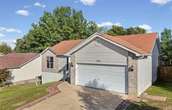 1954 McKinley Range, Festus, MO 63028