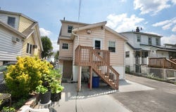 17 Garden Ave, Belleville Twp., NJ 07109-1727