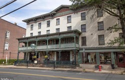 32 BRIDGE STREET, LAMBERTVILLE, NJ 08530