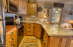 2700 S White Mountain Road, Show Low, AZ 85901
