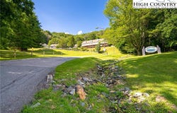 233 Ridge View Drive, Boone, NC 28607