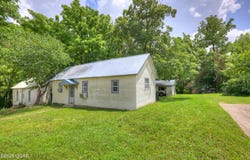 712 Joplin Street, Sarcoxie, MO 64862