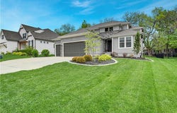 9149 Green Road, Lenexa, KS 66227