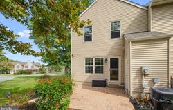 501 ESSEX Court, WEST DEPTFORD, NJ 08051