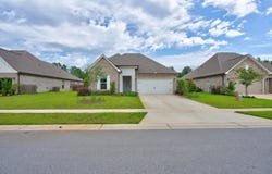 75 E Apollo Avenue, Freeport, FL 32439