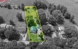 624 South Darby Rd, Hermitage, PA 16148