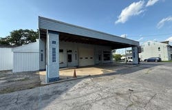 127 E CUMBERLAND STREET, LEBANON, PA 17046