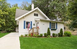 1249 43rd Street, Des Moines, IA 50311