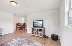 1524 Arlington Avenue E, Saint Paul, MN 55106