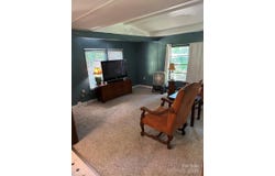3036 Holly Hill Road, Hendersonville, NC 28792