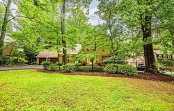 11904 HUNTING RIDGE CT, POTOMAC, MD 20854