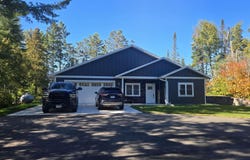 7183 Ely Lake Dr, Eveleth, MN 55734