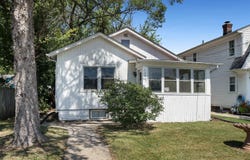 1520 Myott, ROCKFORD, IL 61103