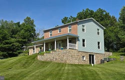 93 W CENTER STREET, GLEN ROCK, PA 17327