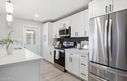 7 E BALBOA Drive, Tempe, AZ 85282