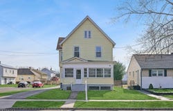 171 S Bridge St, Somerville Boro, NJ 08876-3216