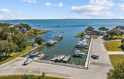 108 Gull Harbor Drive, Newport, NC 28570