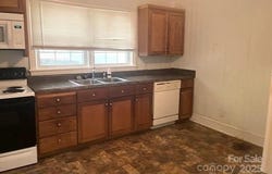 327 Bonview Avenue, Lincolnton, NC 28092