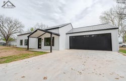 701 PARK STREET, Burkburnett, TX 76354