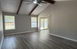 2104 West Street, Conway, AR 72032