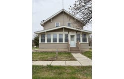 295 Victor St, Cavour, SD 57324
