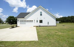 130 Crownview Lane, Dunn, NC 28334