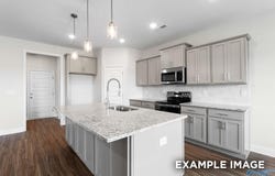 905 Ronnie Drive, Hartselle, AL 35630