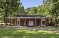 375 Heritage Place, Jackson, MS 39212