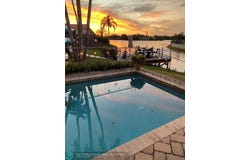 11375 N Point Dr, Cooper City, FL 33026