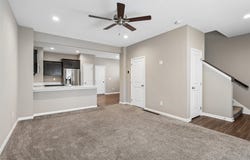 537 Kingston Avenue, Norwalk, IA 50211