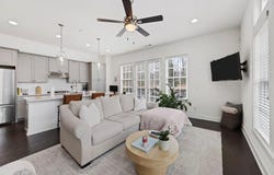 6711 Cadence Boulevard, Sandy Springs, GA 30328