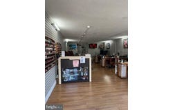 907 N BAY AVENUE, FIRST FLOOR, BEACH HAVEN, NJ 08008