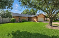 16 Christi Lane, Krum, TX 76249