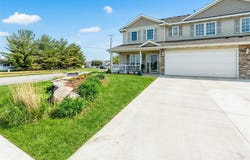 2101 Meadow Court unit: 102, Des Moines, IA 50320