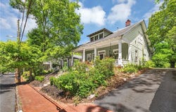 1021 Oak Street SW, Atlanta, GA 30310